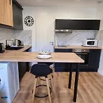 아파트 Le Refuge Angerien Saint-Jean-dʼAngély
