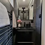아파트 Le Refuge Angerien Saint-Jean-dʼAngély