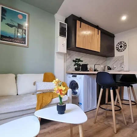 Le Refuge Angerien Saint-Jean-dʼAngély